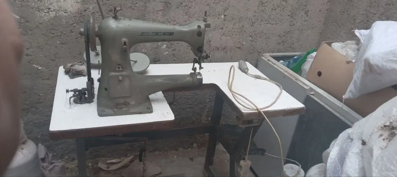 چرخ کفاشی و دستگاه پرس|لوازم خیاطی و بافتنی|مشهد, خواجه ربیع|دیوار