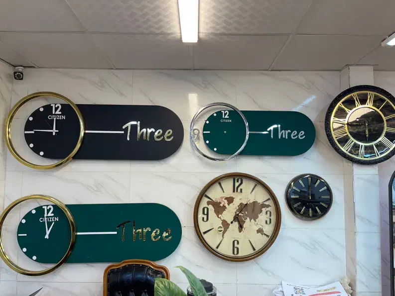 فروش انواع ساعت دیواری چوبی مدرن|ساعت دیواری و تزئینی|تهران, شهرک ولیعصر جنوبی|دیوار