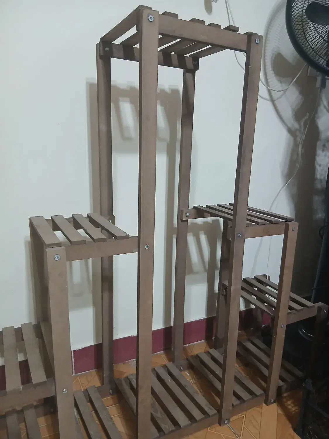 استند گل وگلدان|کتابخانه، شلف، قفسه‌های دیواری|محمدشهر, محمدشهر|دیوار