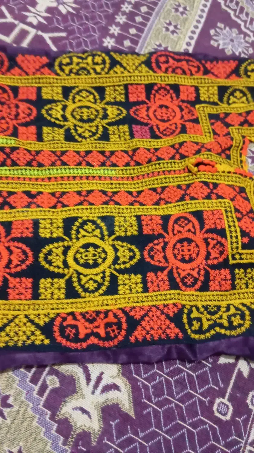 زی استین|لباس|ایرانشهر, |دیوار