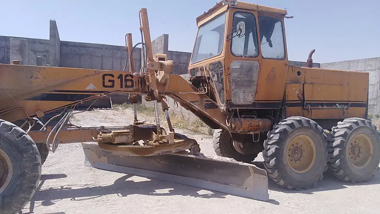 گریدر غلطک و تانکر|خدمات باغبانی و درختکاری|گناباد, |دیوار