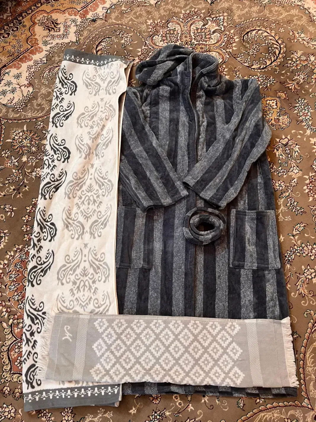 حوله پالتویی - حوله استخری - حوله دست خشک کن|سفره، حوله، دستمال آشپزخانه|اصفهان, رزمندگان|دیوار