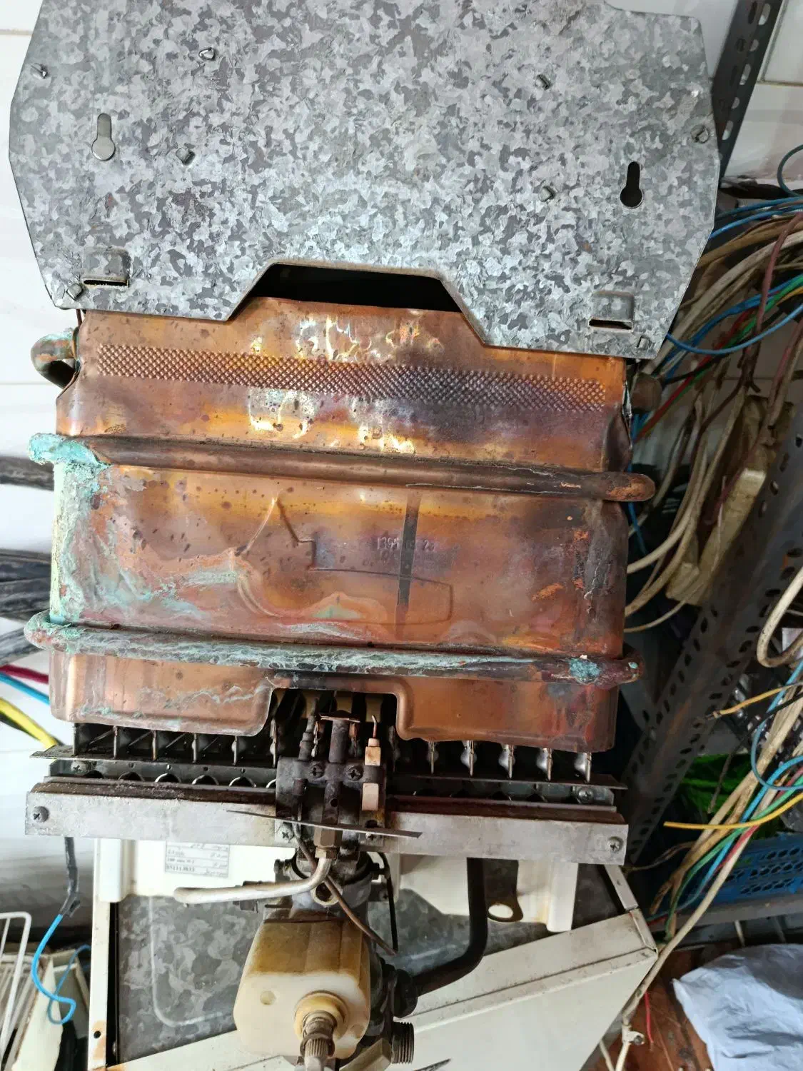 نصب و تعمیر مجاز پکیج، آبگرمکن ،بخاری|خدمات پیشه و مهارت|تبریز, |دیوار