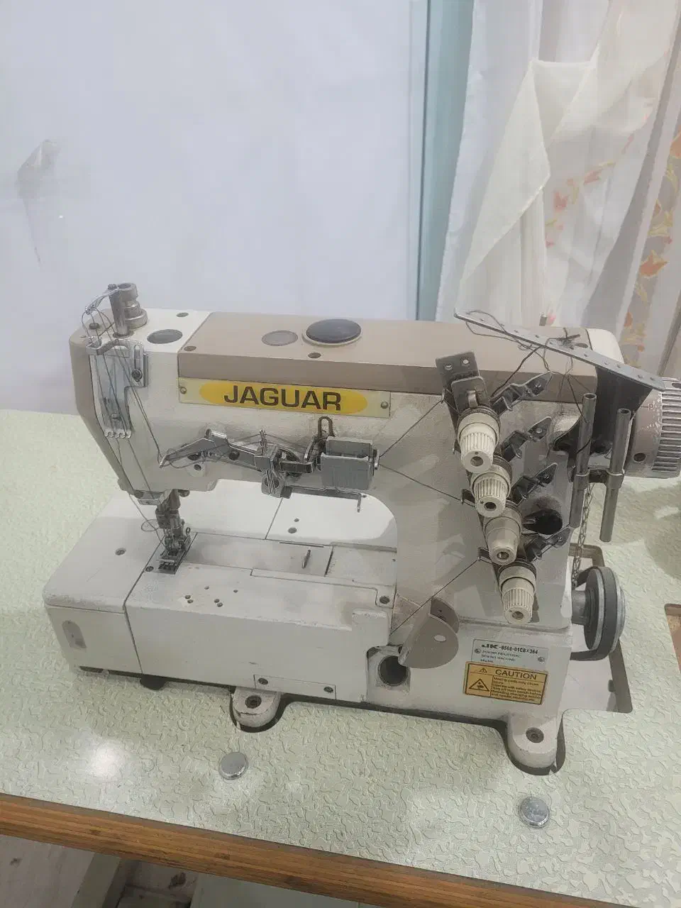 چرخ خیاطی میان دوز 4نخ|چرخ خیاطی و ریسندگی|پارسآباد, |دیوار