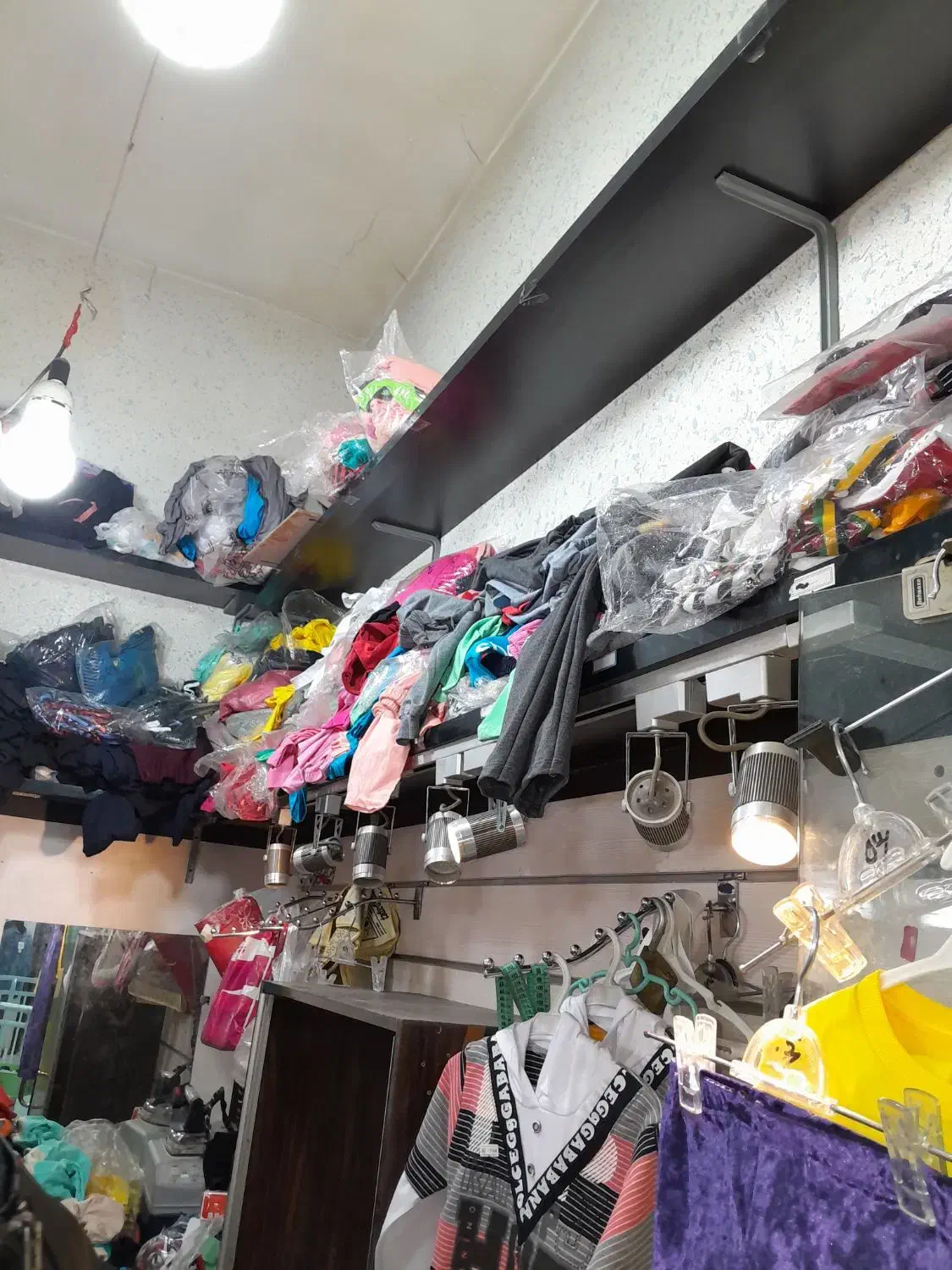 اجاره مغازه رو به روی خیابان شریعتی|اجارهٔ مغازه و غرفه|تهران, شهرک ولیعصر جنوبی|دیوار