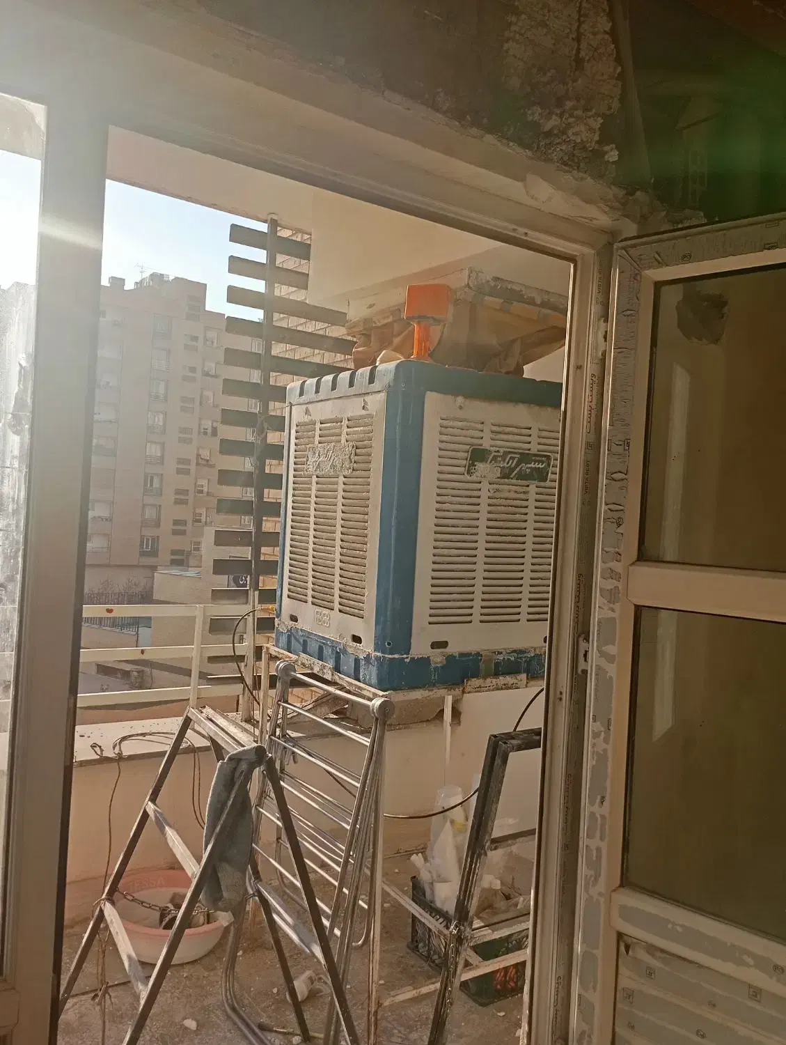 کولرابی دست دوم|کولر آبی|صدرا-فارس, فاز ۱|دیوار