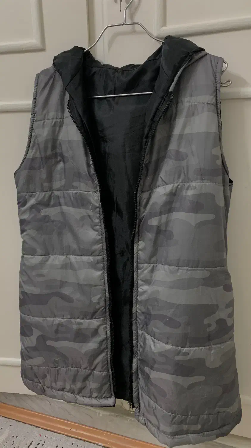 پافر|لباس|تهران, گلستان (شهرک راه آهن)|دیوار