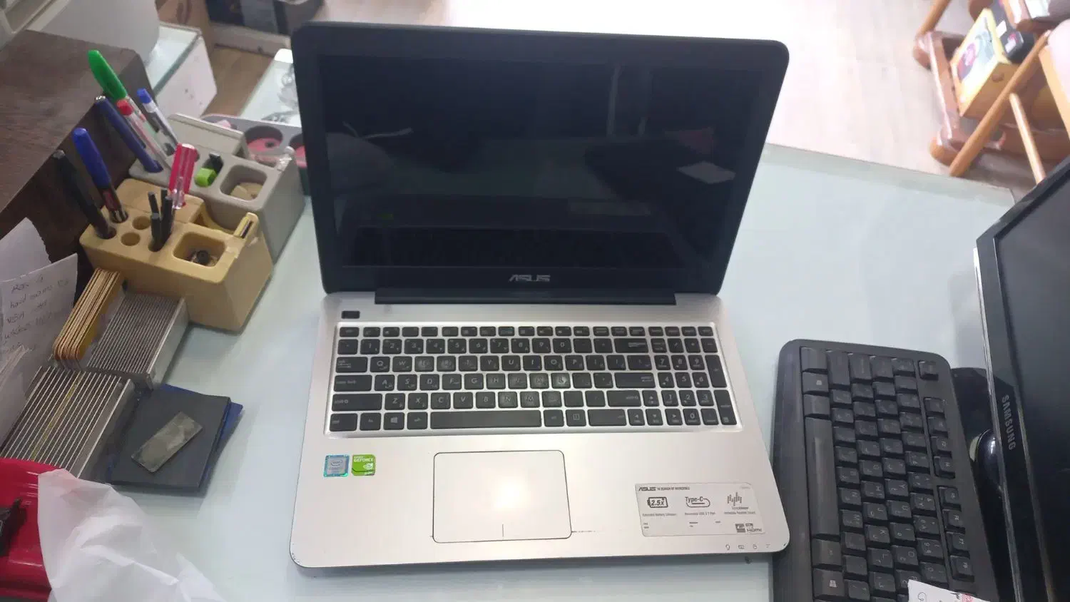 لپ تاپ Asus k556u i7 8 128 ssd 2GB nVidia|رایانه همراه|مشهد, بهاران|دیوار
