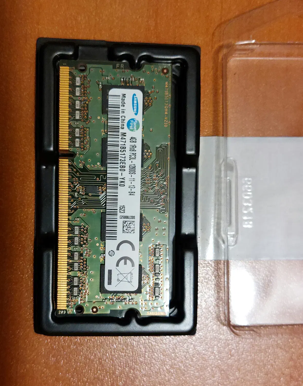 قطعات لپ تاپ لنوو Z500 رم،LCD،کیبورد،شارژر،قاب|قطعات و لوازم جانبی رایانه|قزوین, |دیوار