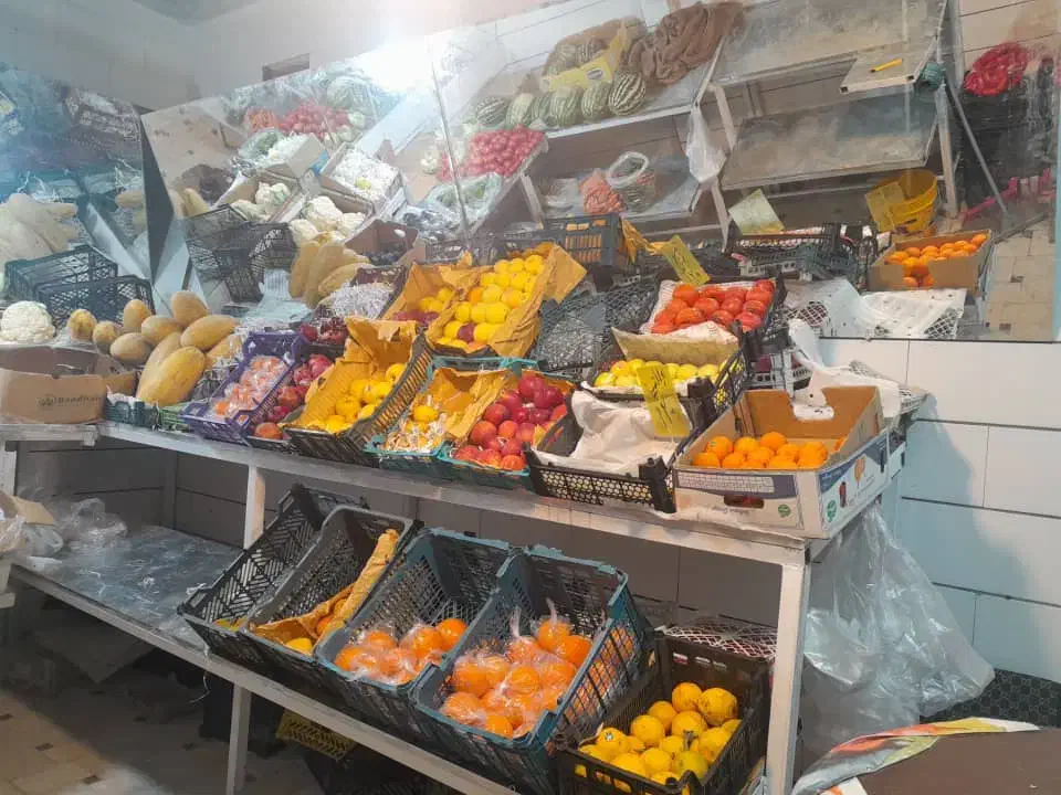 میز دکور میوه|فروشگاه و مغازه|مهاجران, |دیوار