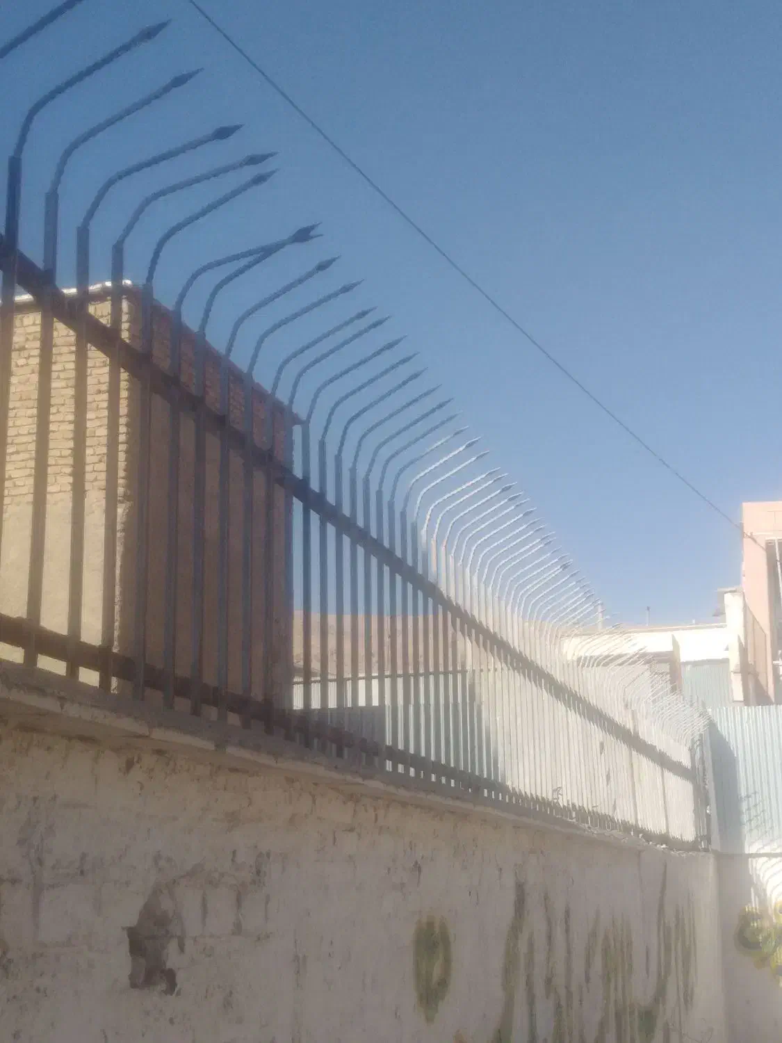 نرده|مصالح و تجهیزات ساختمان|استهبان, |دیوار