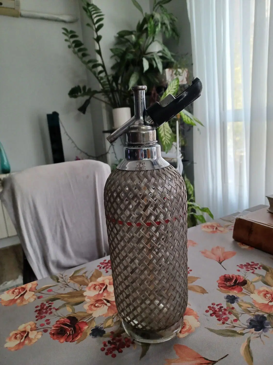 بطری سودا ساز آب گاز دار|ظروف سرو و پذیرایی|تهران, کوی بیمه|دیوار