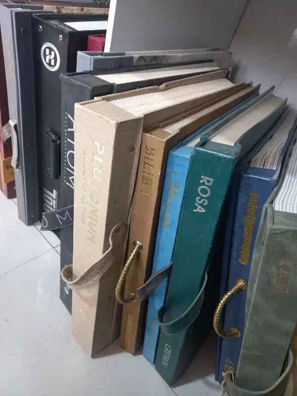 فروش تعدادی البوم کاغذدیواری|مصالح و تجهیزات ساختمان|کرمانشاه, |دیوار