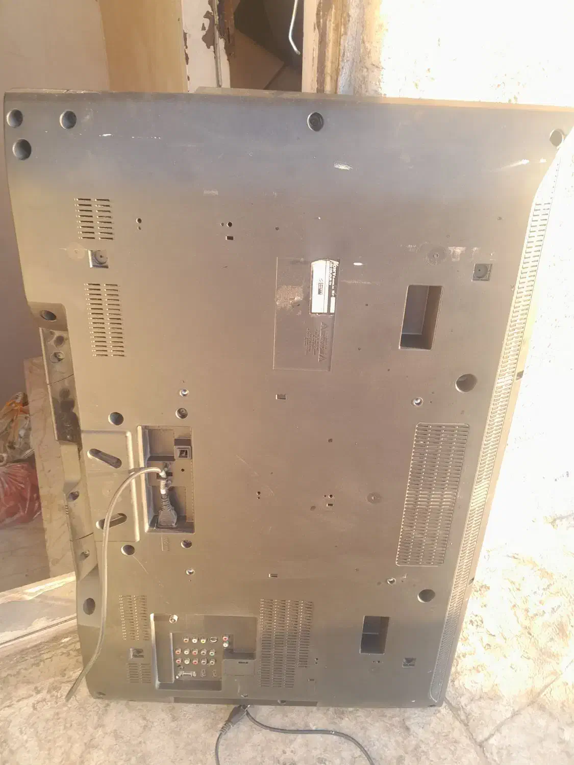 تلوزیون۴۰ اینج سونی ال ای دی شکسته|تلویزیون و پروژکتور|مشکین‌دشت, |دیوار