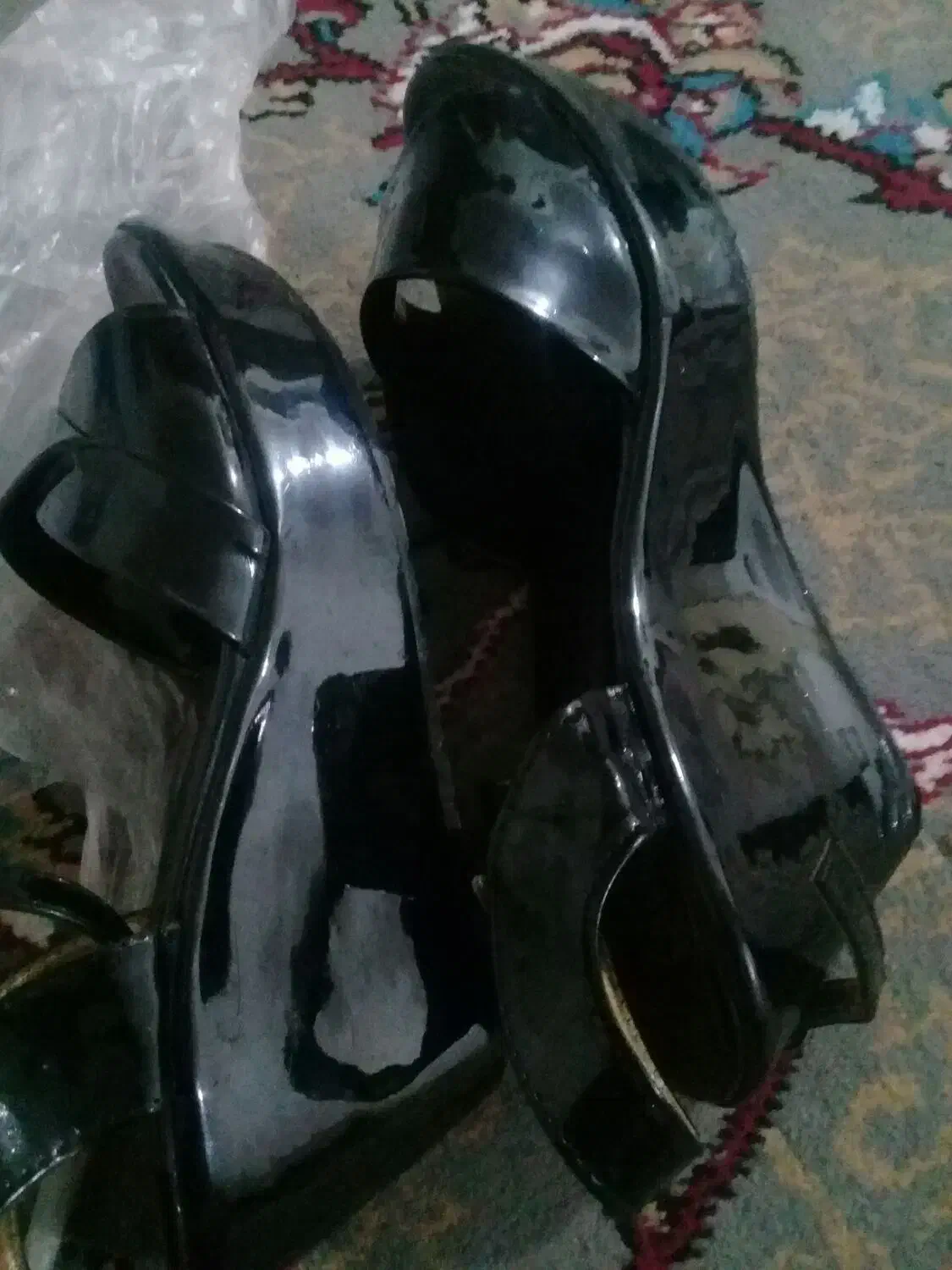 کفش|کیف، کفش، کمربند|مریوان, |دیوار