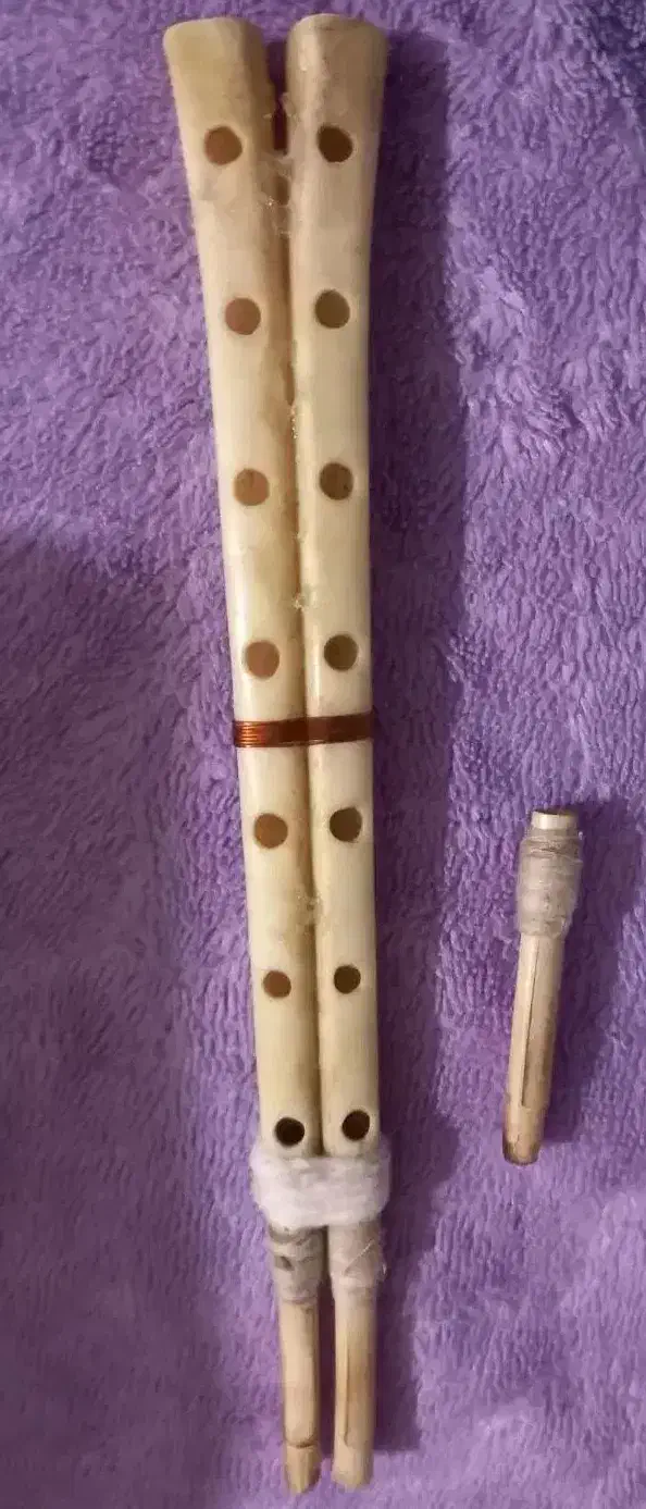 قوشمه|سازهای بادی|فاروج, |دیوار