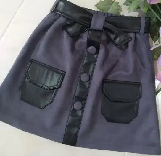 پسرانه ودخترانه|کفش و لباس بچه|رباطکریم, رباطکریم|دیوار