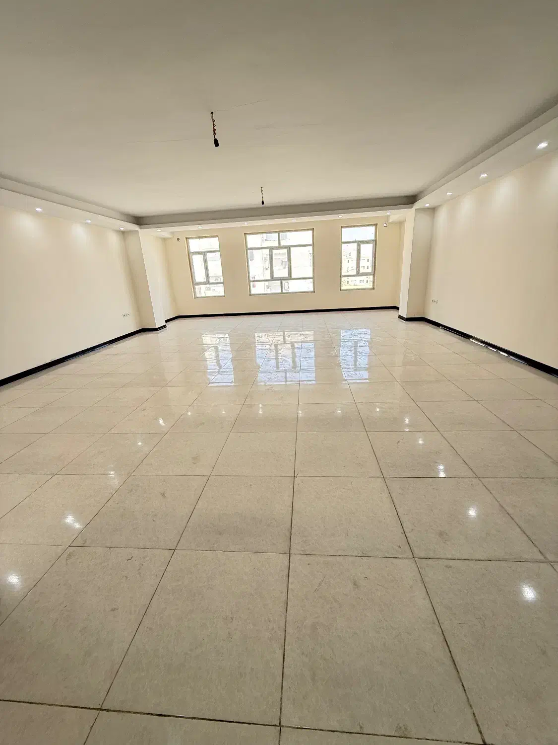 ۱۵۱متر/سالن خوش چیدمان/تک واحد/بلوار امام زاده|فروش آپارتمان|قدس, شهر‌قدس|دیوار