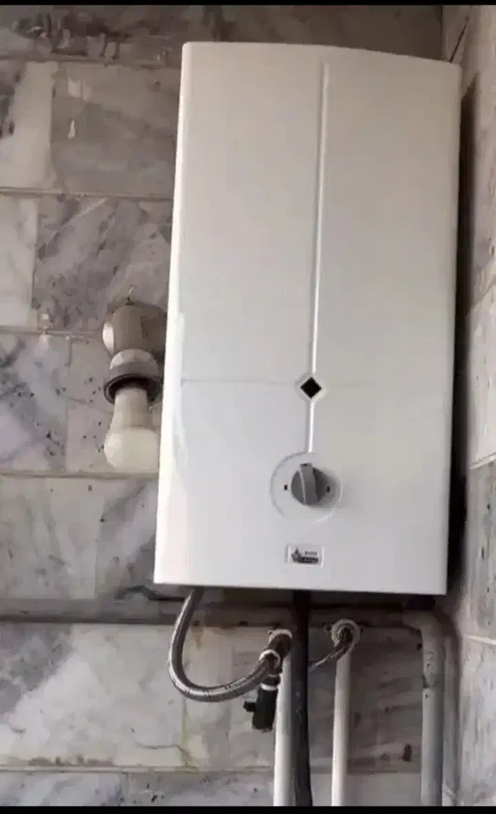 نصب آبگرمکن دیواری و مخزنی و لوله کشی نصب شیرالات|خدمات پیشه و مهارت|بندر ماهشهر, |دیوار