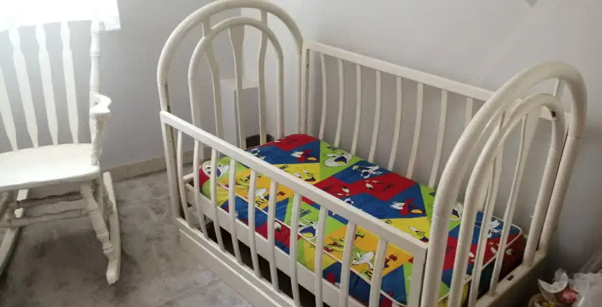 تخت چوبی کودک|تخت و سرویس خواب|بم, |دیوار