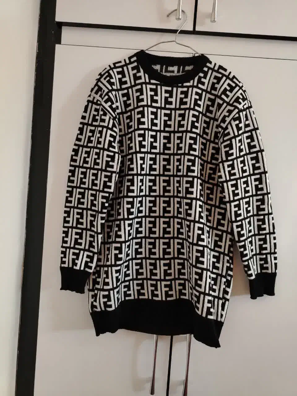 لباس بافت|لباس|لنجان, |دیوار