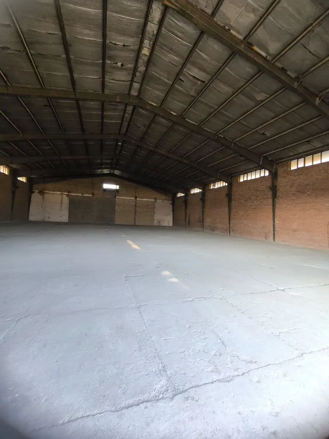 اجاره سالن مستقل دربست کلیدی داخل مجموعه انبار|اجارهٔ دفتر صنعتی، کشاورزی، تجاری|باقرشهر, |دیوار