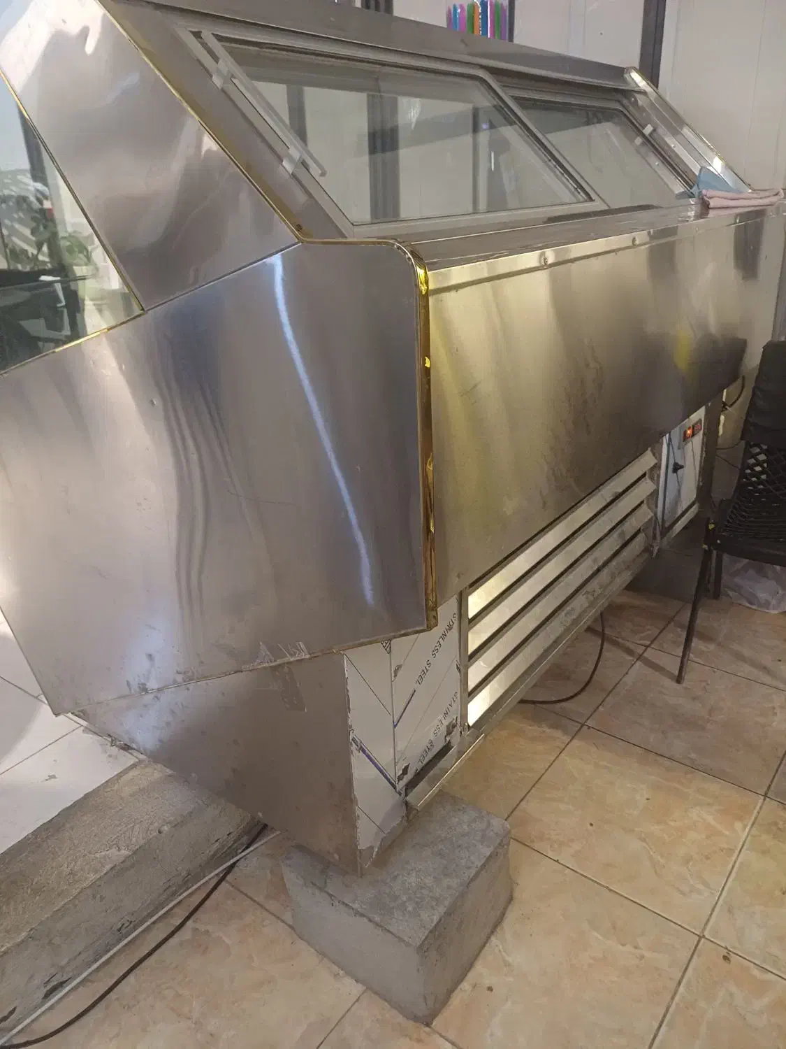 فروش تاپینگ بستنی ۲۰ لگن|کافی‌شاپ و رستوران|بندرعباس, |دیوار