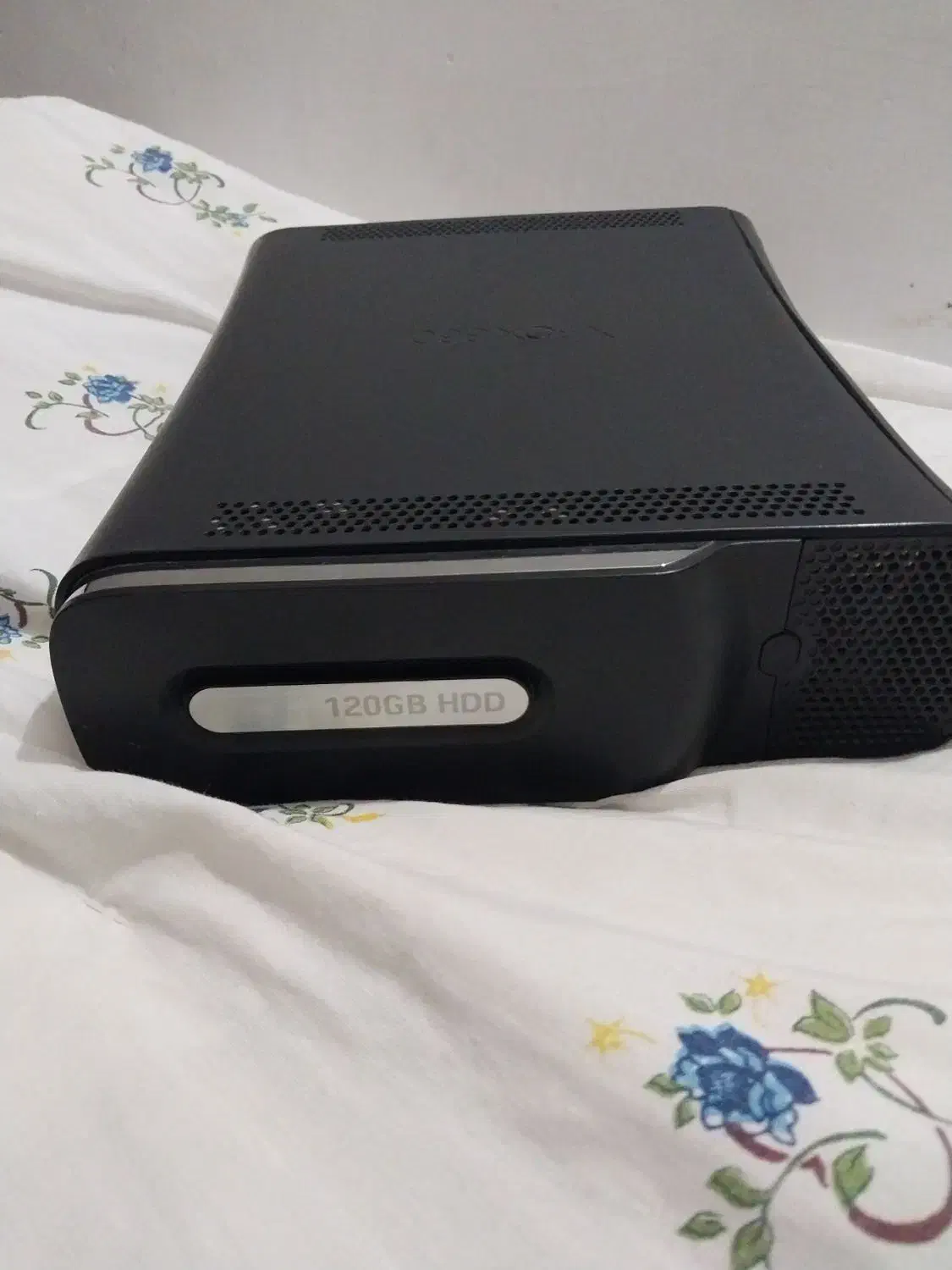 فروش یه دستگاه بازی ایکس باکس ۳۶۰ بادودسته|کنسول، بازی ویدئویی و آنلاین|قوچان, |دیوار