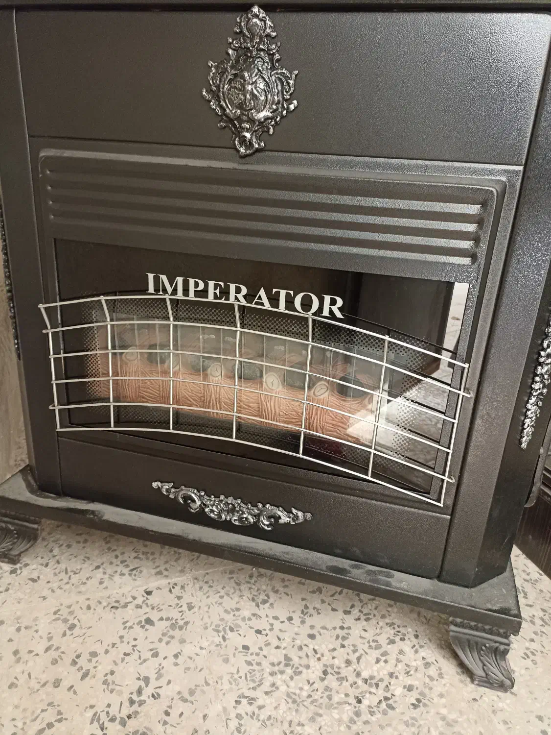 بخاری بزرگ نو|بخاری، هیتر، شومینه|شاهین‌شهر, گرگاب|دیوار