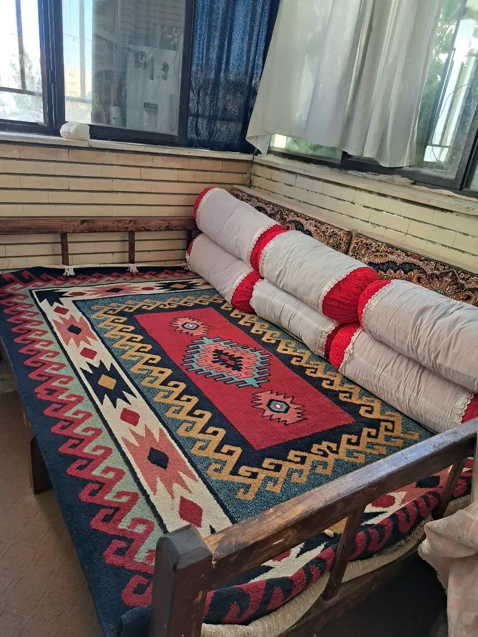 تخت|تخت و سرویس خواب|فولادشهر, A6|دیوار