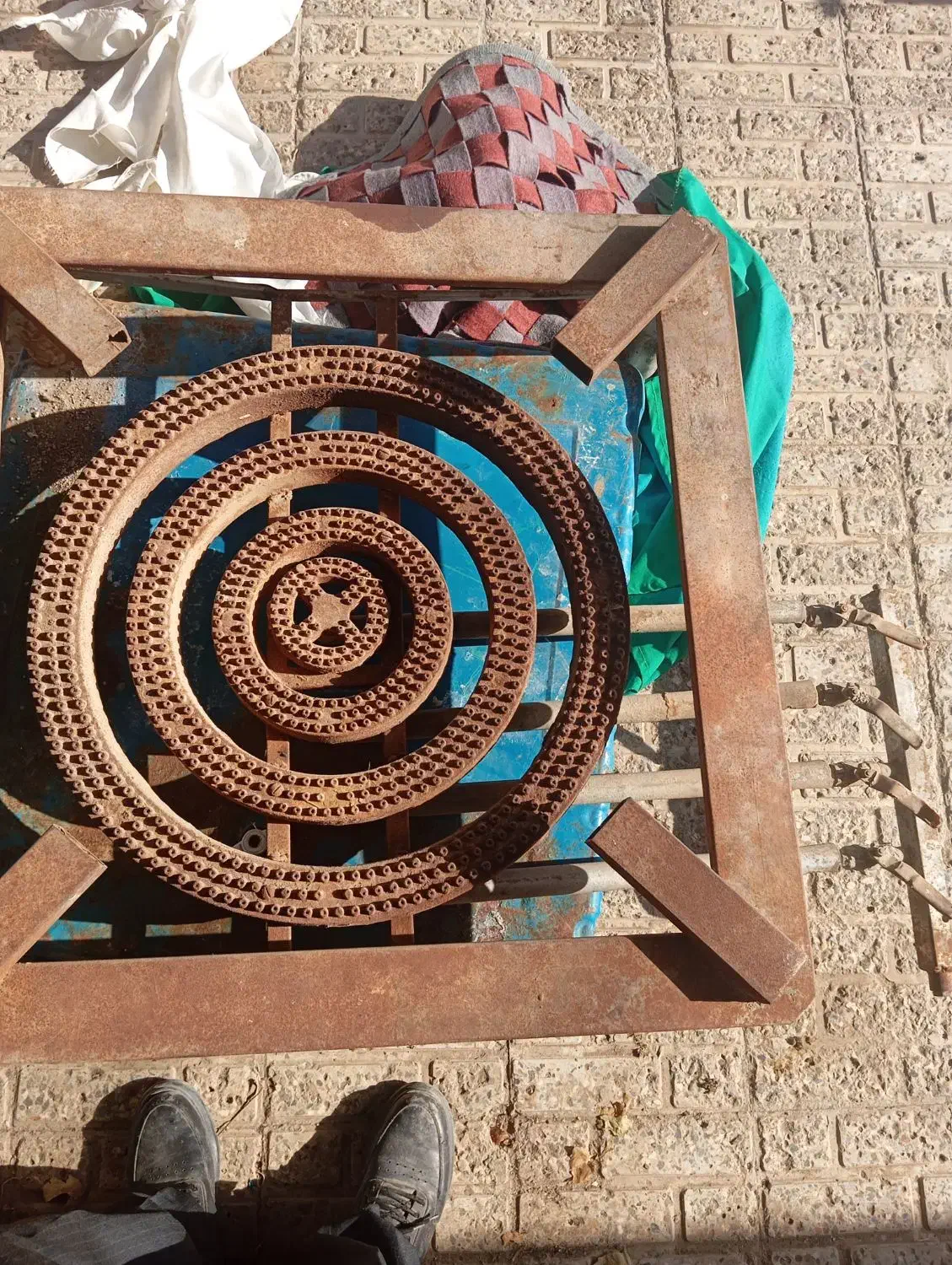 اجاق گاز چهار شعله هیئتی|اجاق گاز و لوازم برقی پخت‌وپز|تربت جام, بیست متری منبع آب|دیوار