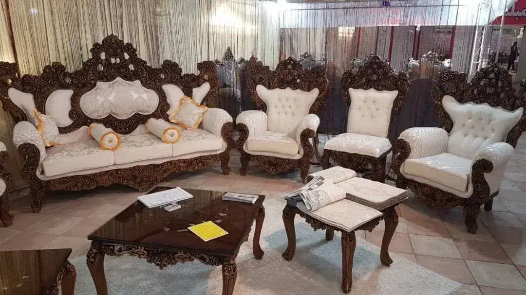 گالری مبلمان سلطنتی زرین، فروش اقساطی|مبلمان خانگی و میز عسلی|فولادشهر, B5|دیوار