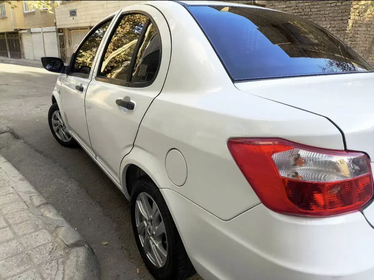 ساینا اتوماتیک S معاوضهx22وx33وتاراودناوآریزو|خودرو سواری و وانت|مشهد, فردوسی|دیوار