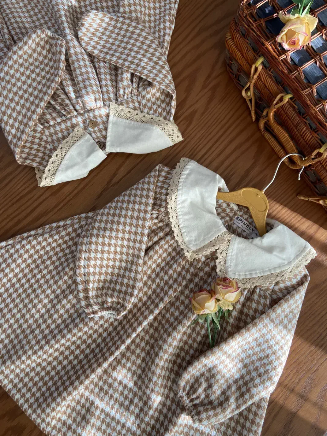 لباس دخترانه|کفش و لباس بچه|اسلام‌شهر, شهرک الهیه|دیوار