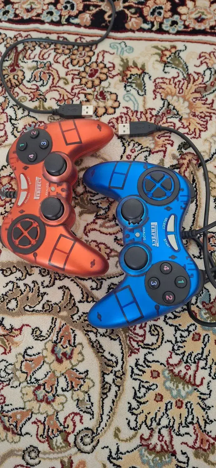 یک جفت دسته بازی در حد نو|کنسول، بازی ویدئویی و آنلاین|تربت جام, والفجر|دیوار