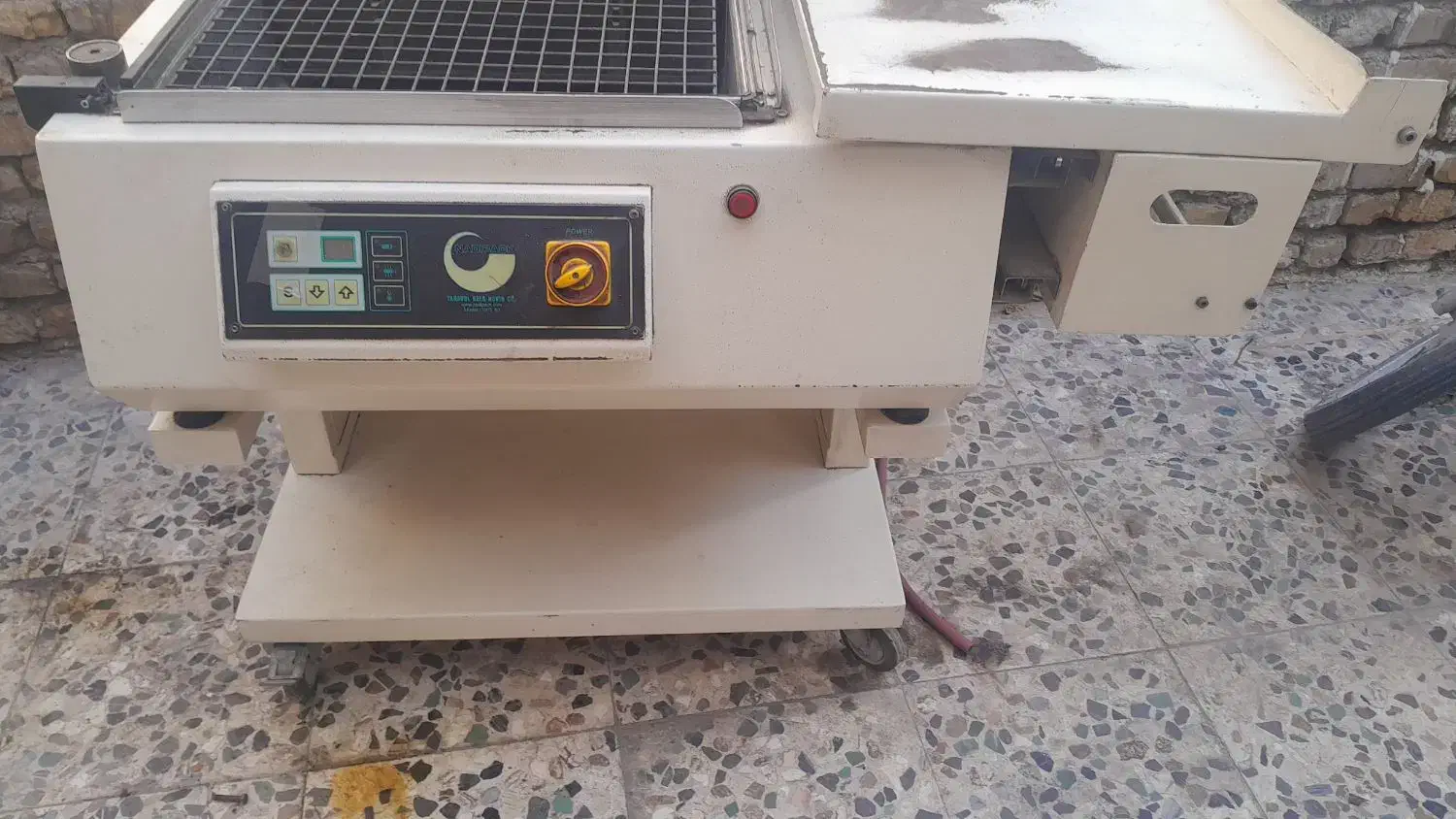 شیرینگ نادی پک شرینگ کابینتی وکیوم بسته بندی شرینک|ماشین‌آلات صنعتی|خمینی‌شهر, |دیوار