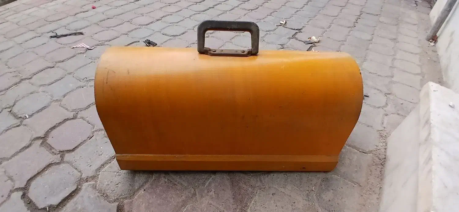 چرخ خیاطی (Flying man)|چرخ خیاطی و ریسندگی|گرگان, |دیوار