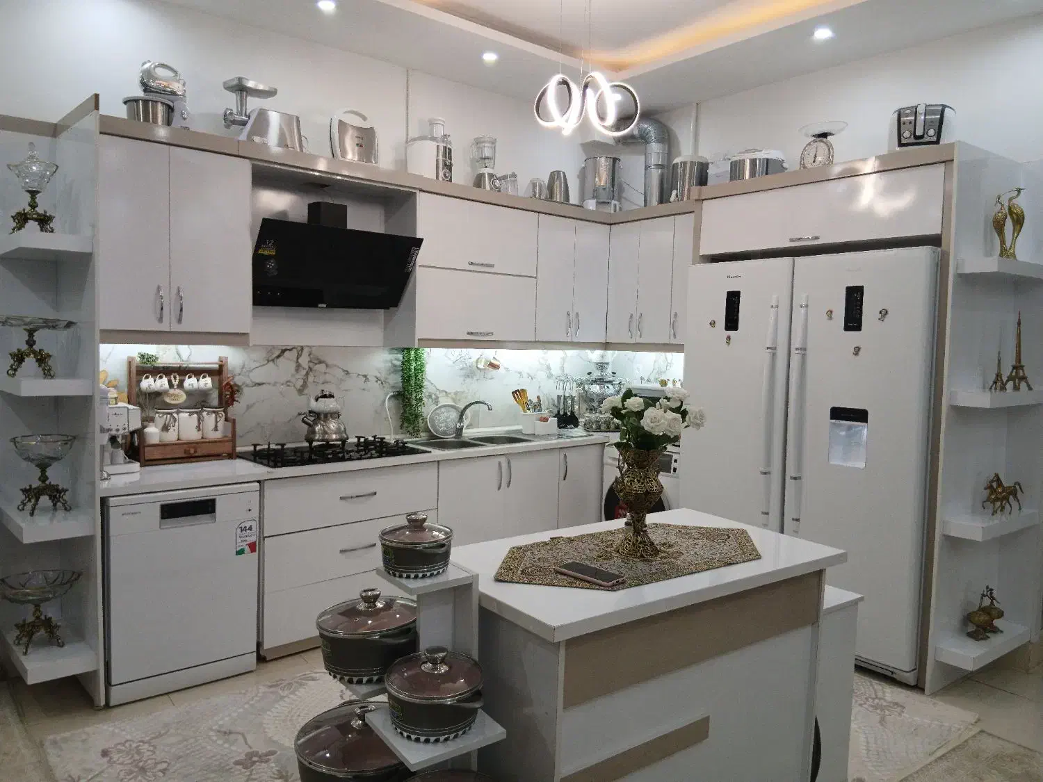 خانه دربست /باهنر ۴۸|اجارهٔ خانه و ویلا|تربتحیدریه, یحیی آباد|دیوار