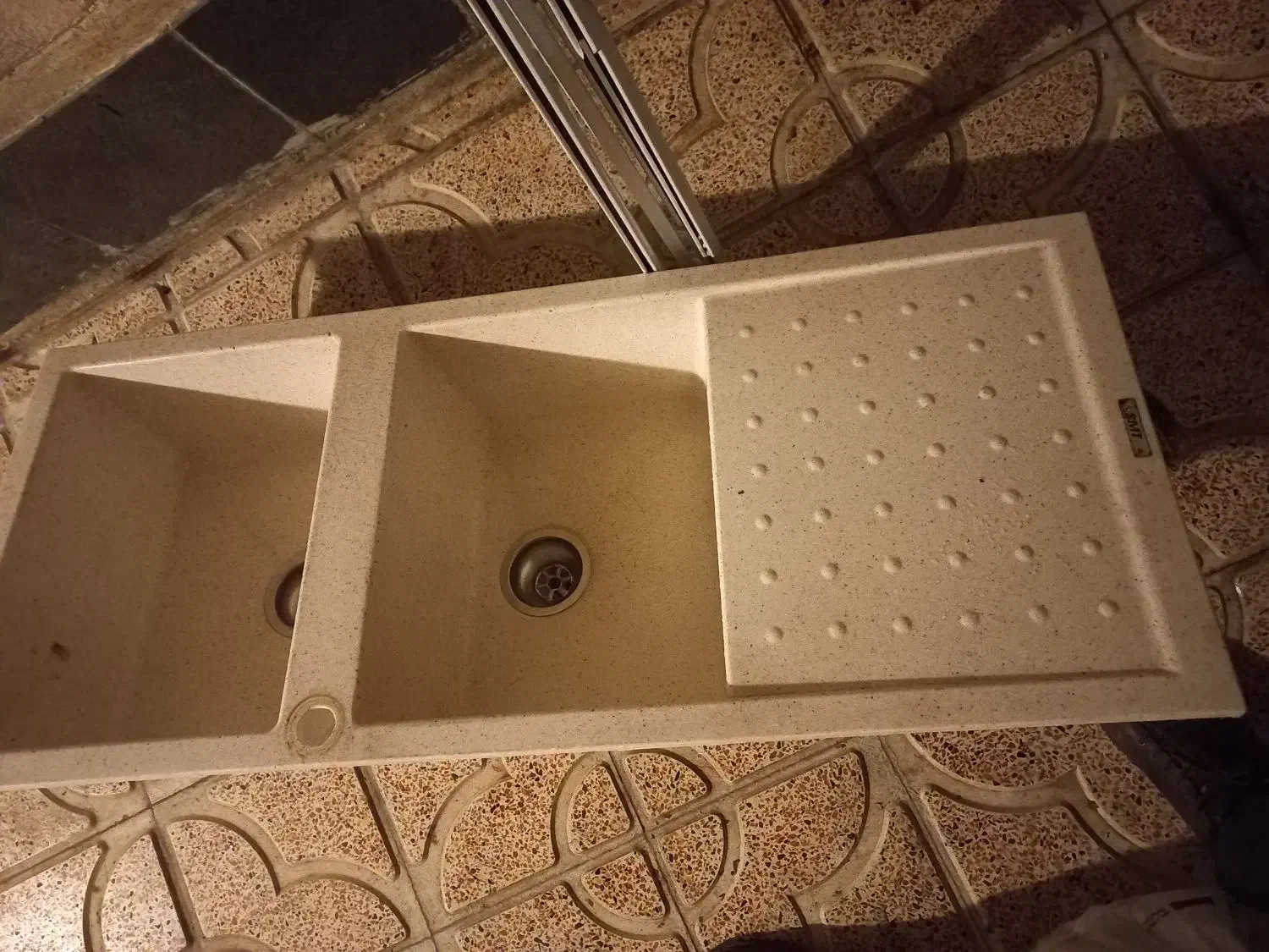 سینک گرانیتی ۱۲۰|لوازم سرویس بهداشتی|تبریز, |دیوار