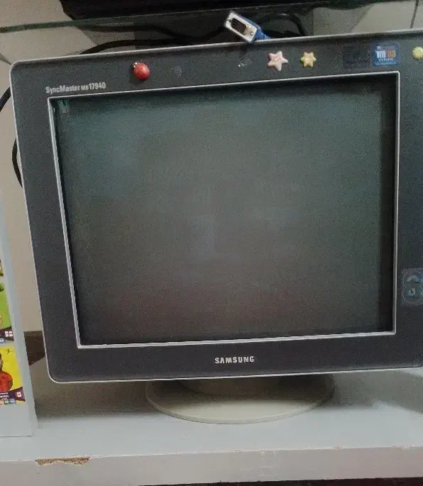 مانیتور|رایانه رومیزی|ملایر, |دیوار