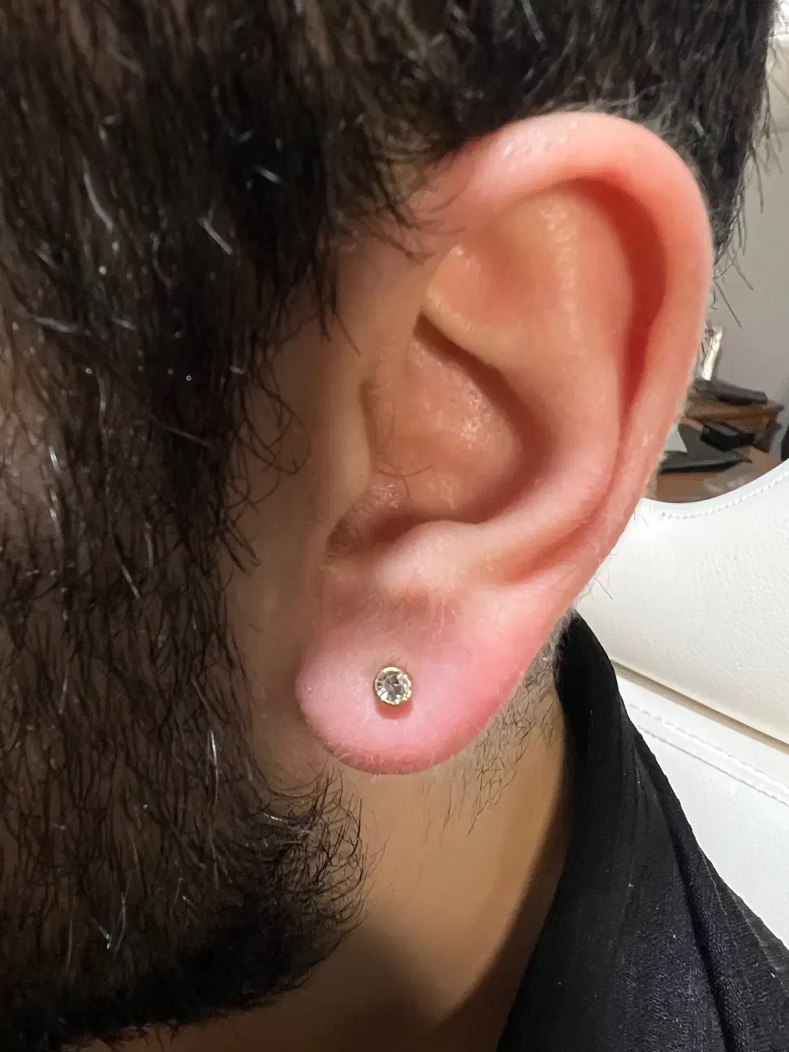 سوراخ کردن گوش آقایان بانوان کودکان|خدمات آرایشگری و زیبایی|رشت, علی آباد|دیوار