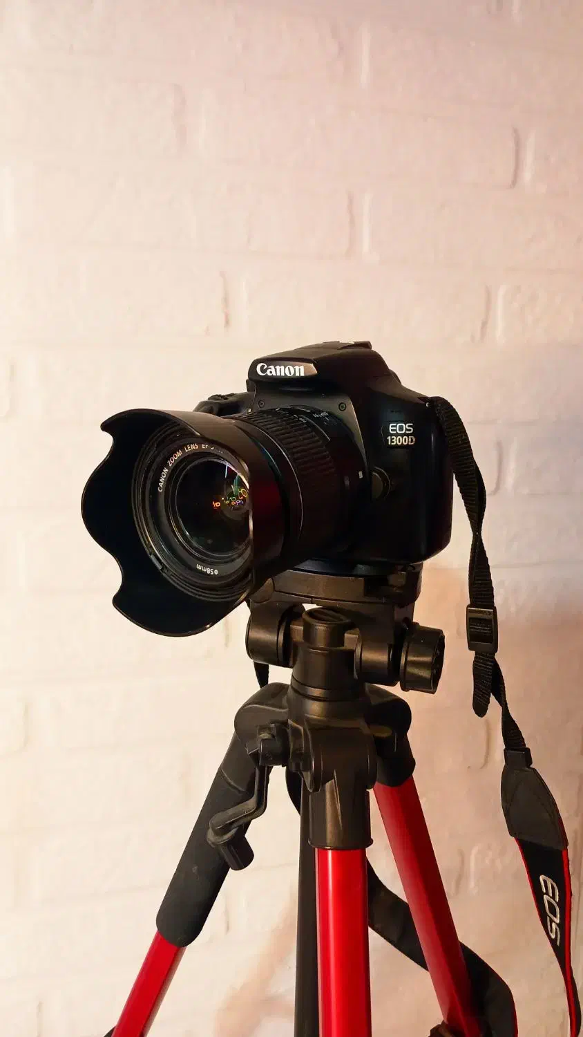 دوربین عکاسی ۱۳۰۰d کاملا سالم|دوربین عکاسی و فیلمبرداری|کرج, کیانمهر|دیوار