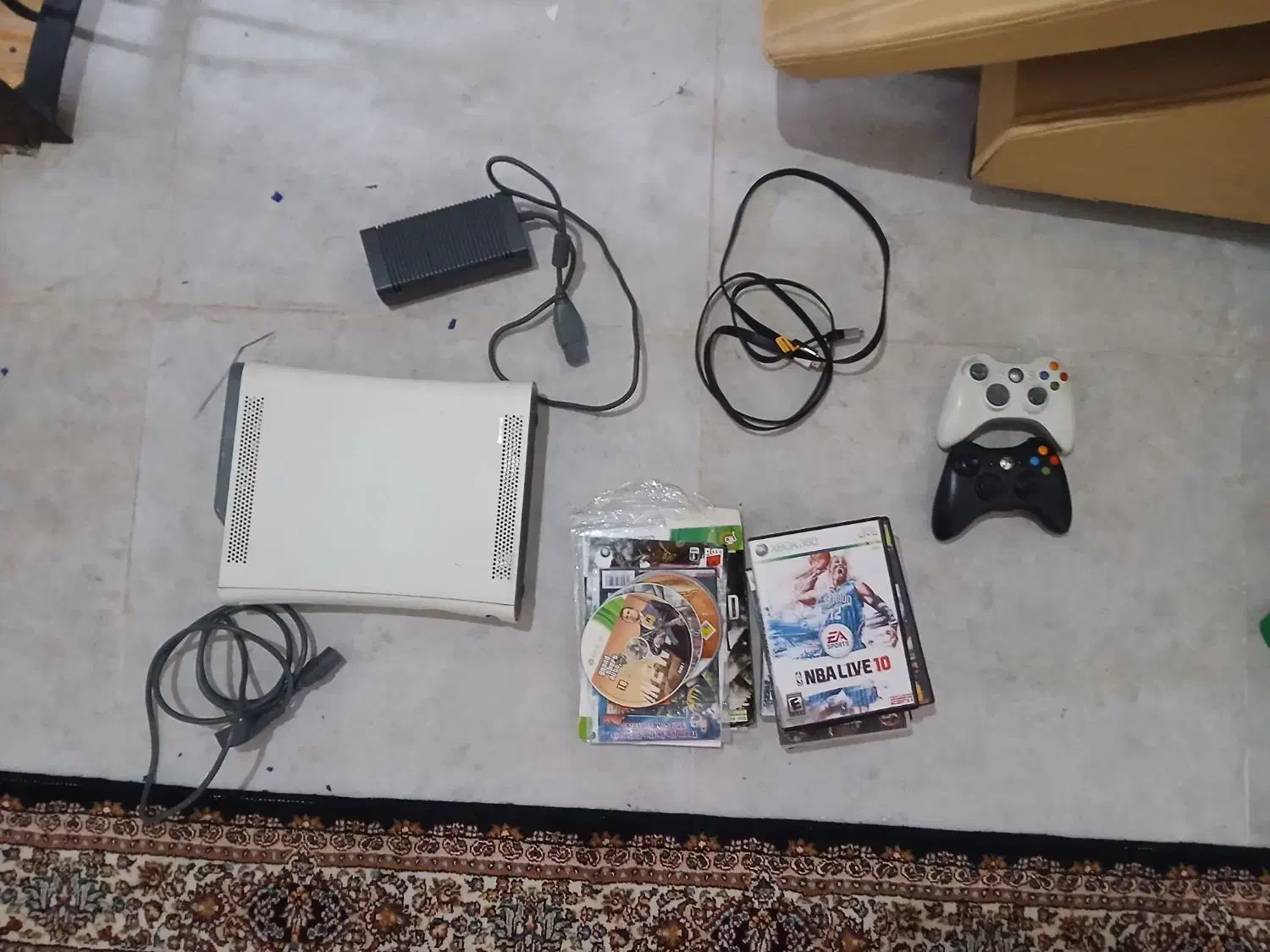 ایکس باکس ۳۶۰ تمیز|کنسول، بازی ویدئویی و آنلاین|فردیس, شهرک ۱۱۰|دیوار