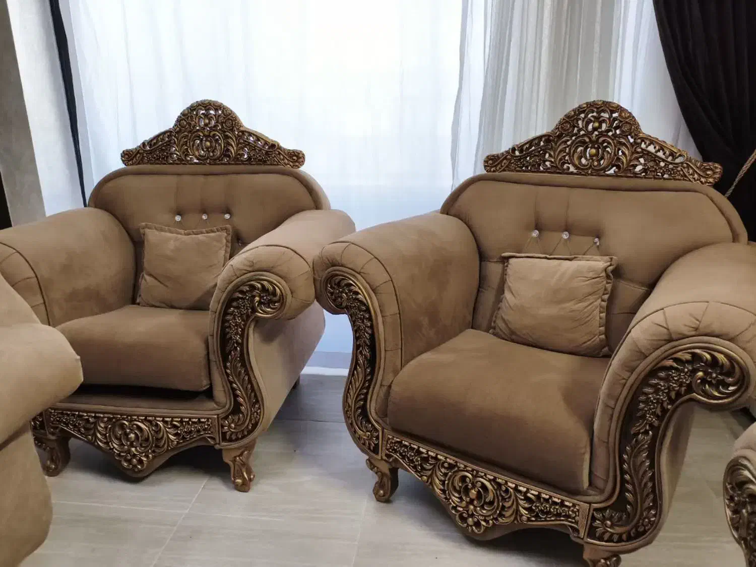 فروش مبل ۶ نفره با جلو مبلی|مبلمان خانگی و میز عسلی|مشهد, رضاشهر|دیوار