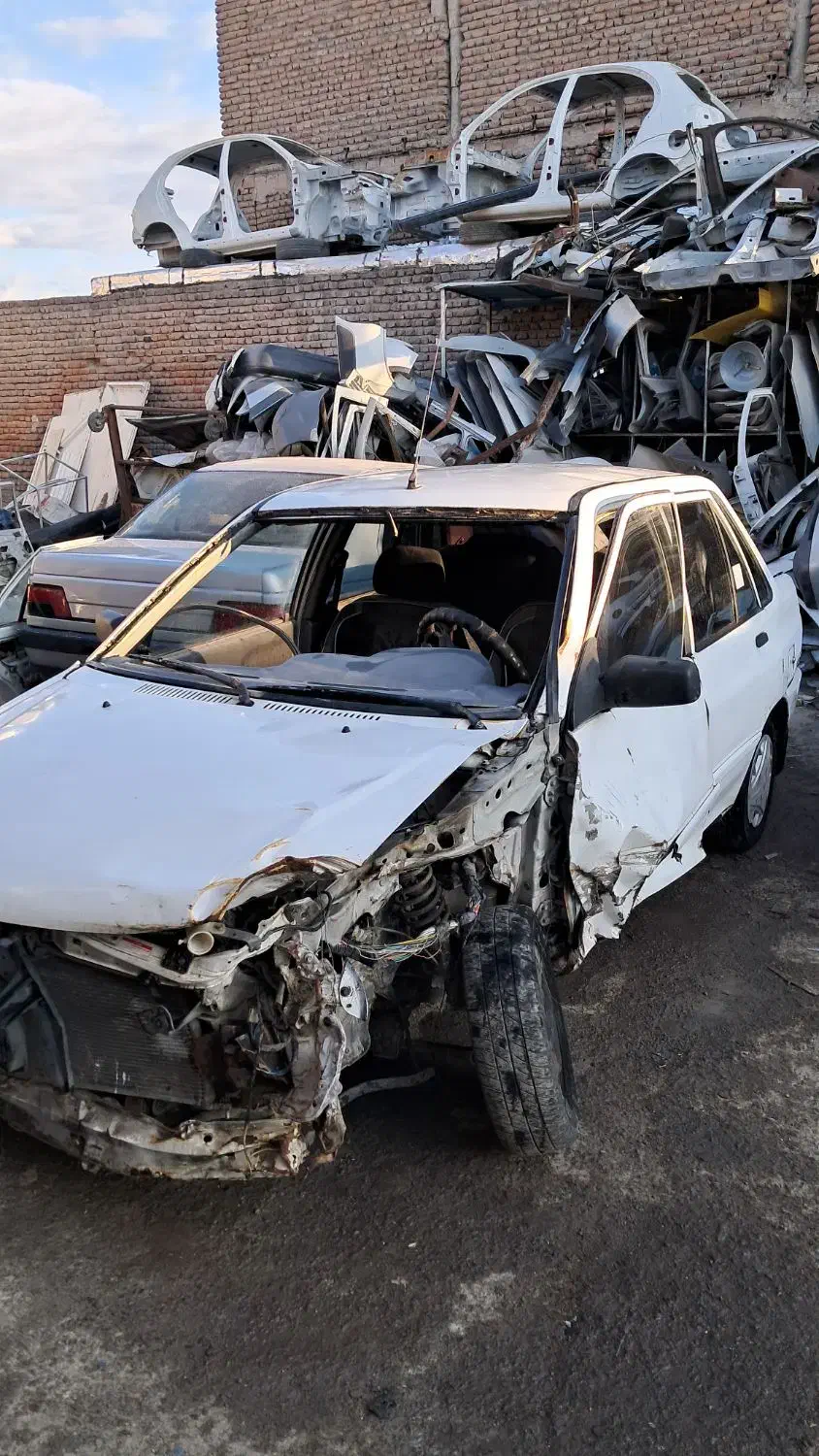 پراید 132 مدل 90 تصادفی|خودرو سواری و وانت|اردبیل, |دیوار