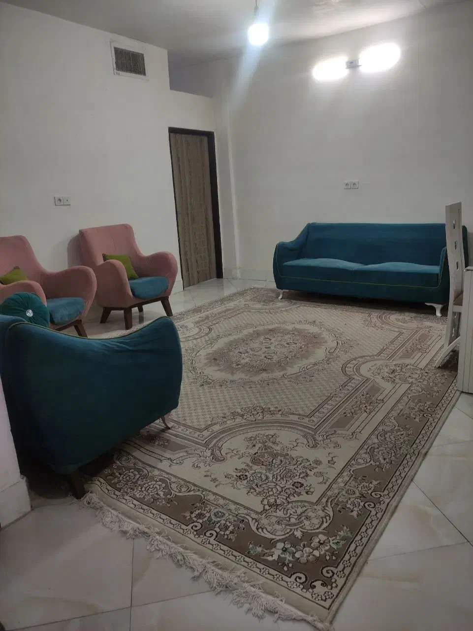 اجاره سوییت مبله|اجارهٔ کوتاه‌مدت آپارتمان و سوئیت|مشهد, رضاییه|دیوار