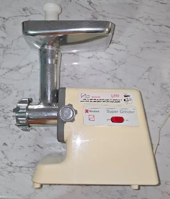 چرخ گوشت نانیوا 800 وات|خردکن، آسیاب، غذاساز|محمدشهر, محمدشهر|دیوار