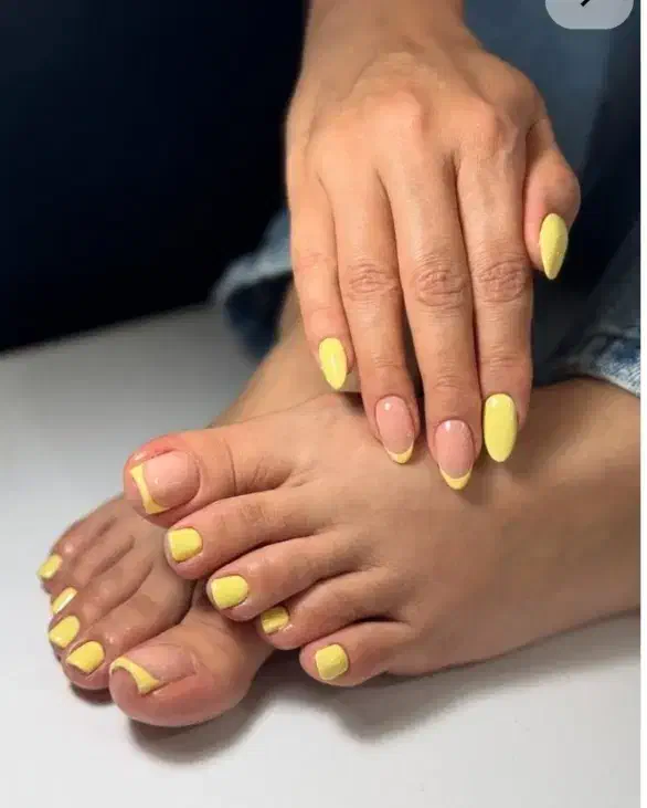 کاشت ناخن رایگان|خدمات آرایشگری و زیبایی|اصفهان, شیخ اشراق|دیوار