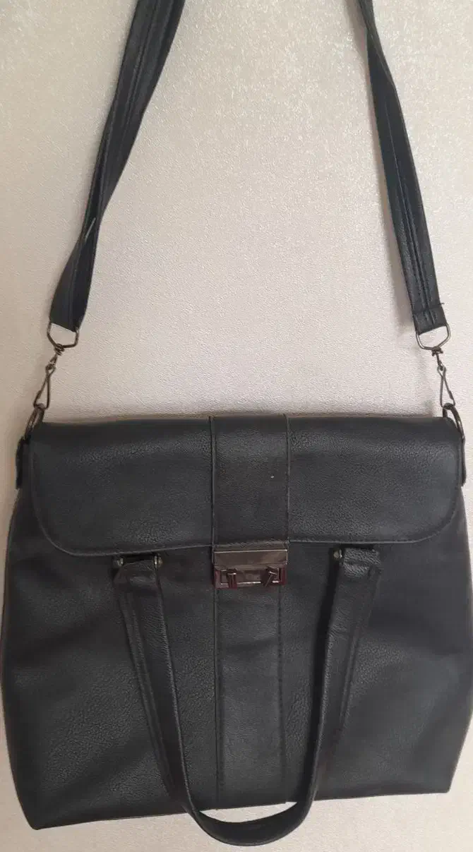 انواع کیف و کلاه|کیف، کفش، کمربند|مشهد, مصلی (کارمندان اول)|دیوار