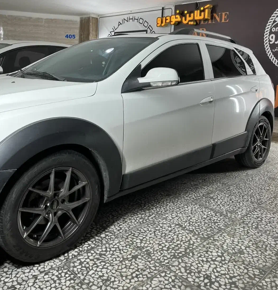 H30 کراس تمیز و خانگی ،مدل1396|خودرو سواری و وانت|اصفهان, آفاران|دیوار